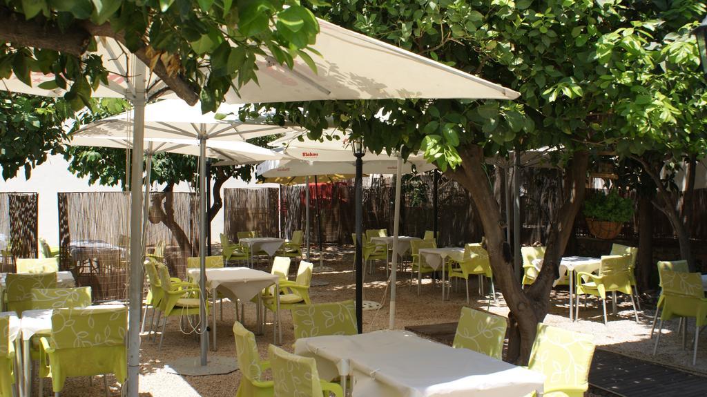 Hotel Los Bartolos Alhama de Murcia Bagian luar foto