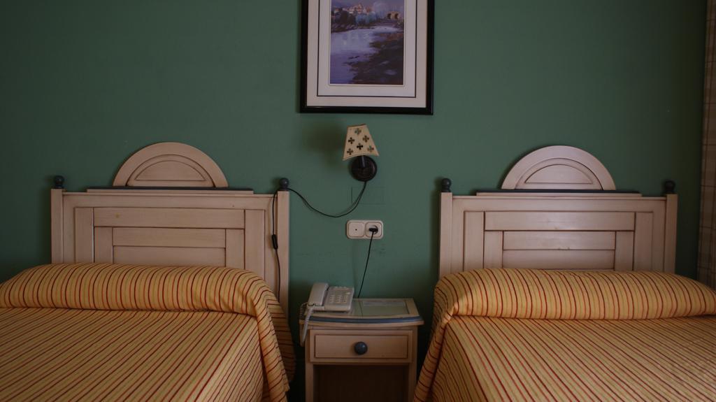 Hotel Los Bartolos Alhama de Murcia Bagian luar foto